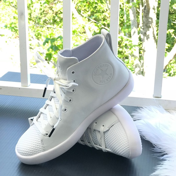 Converse Shoes - NWT Converse AllStar Modern HI Leather White WMNS
